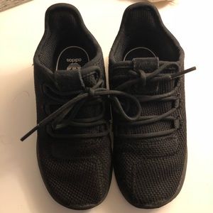 toddler black adidas tubular